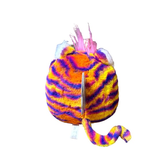 Zuru Rainbocorns Roxy Tigercorn 9” Plush Surprise Heart Jalapeno Yellow Striped - Picture 4 of 5
